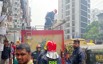 রাজধানীর গ্রীন লাইফ হাসপাতালে আগুন, নিয়ন্ত্রণে ৪ ইউনিট